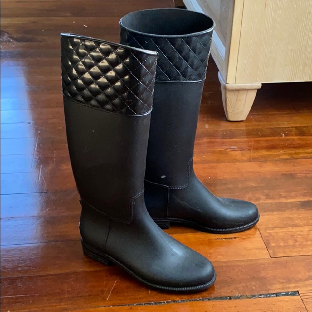 Black rain boots